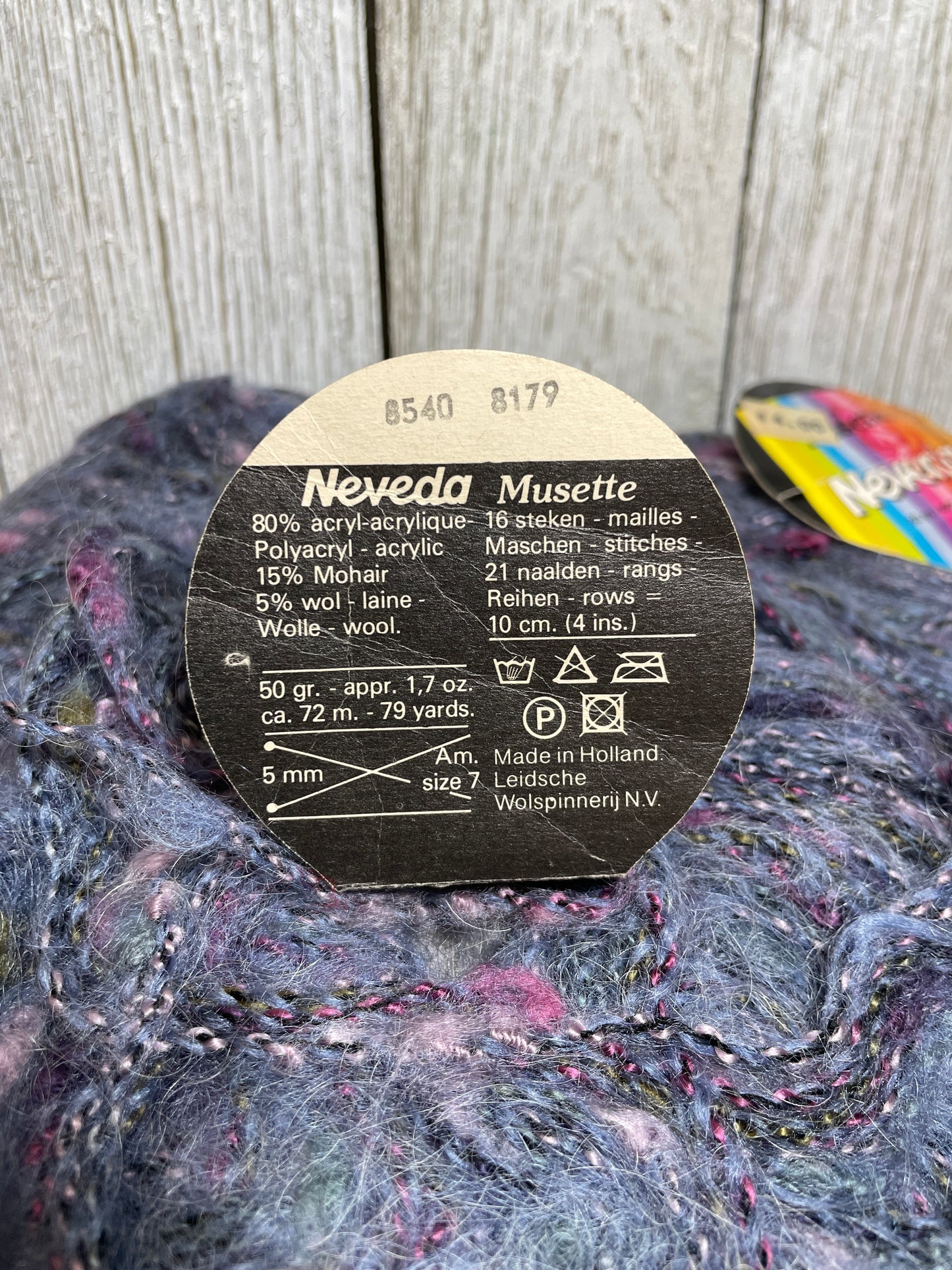 Musette Neveda 8540 8179 4 skein yarn bundle