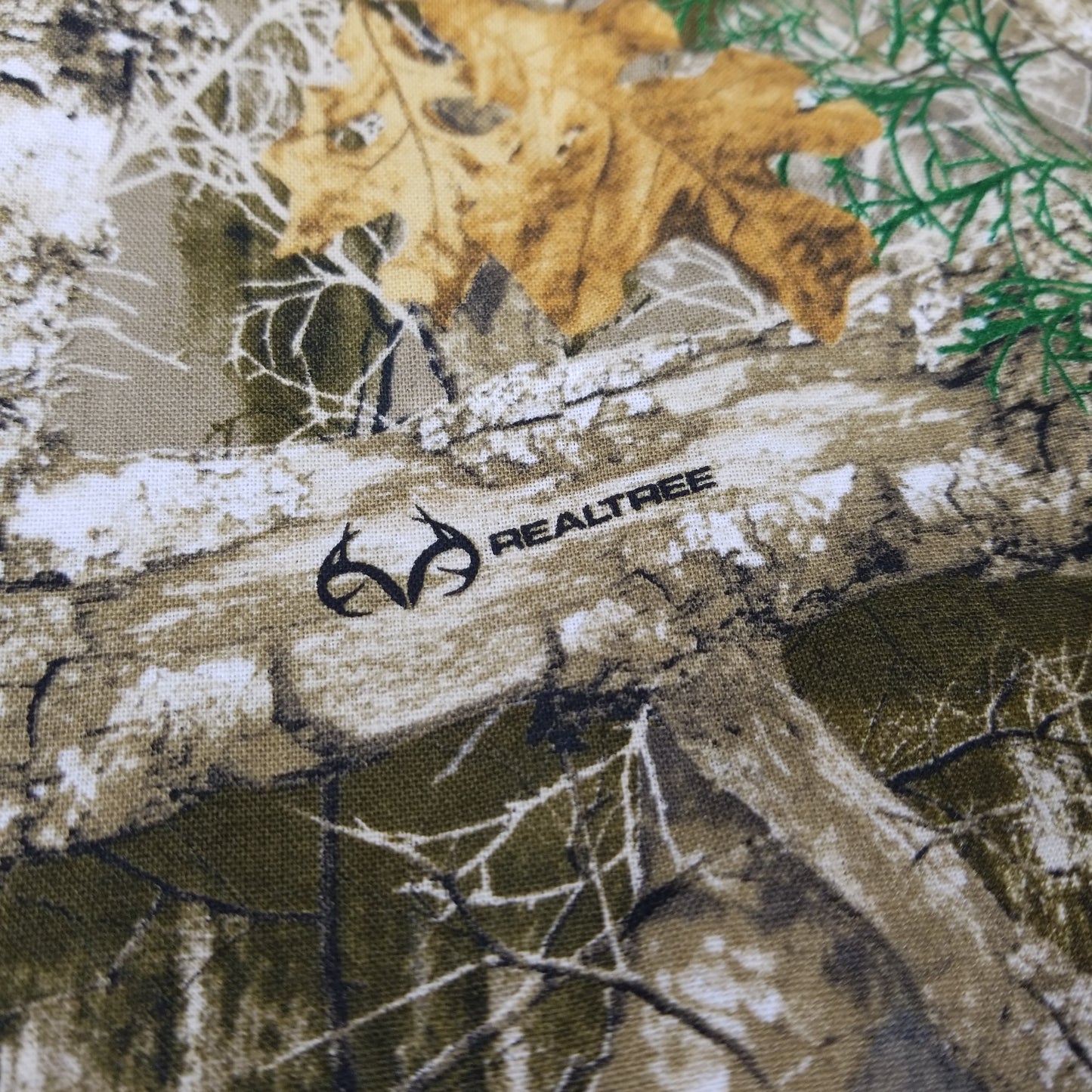 FABRIC Camo camouflage cotton bundle (2 designs) REALTREE Edge