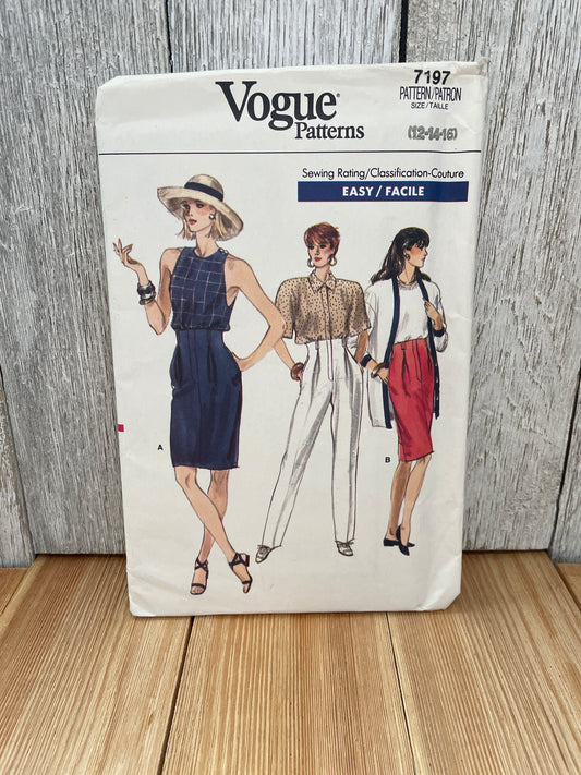Rare Vogue 7197 Misses High Waisted Pants & Skirt Size 12 14 16 Uncut FF Sewing Pattern