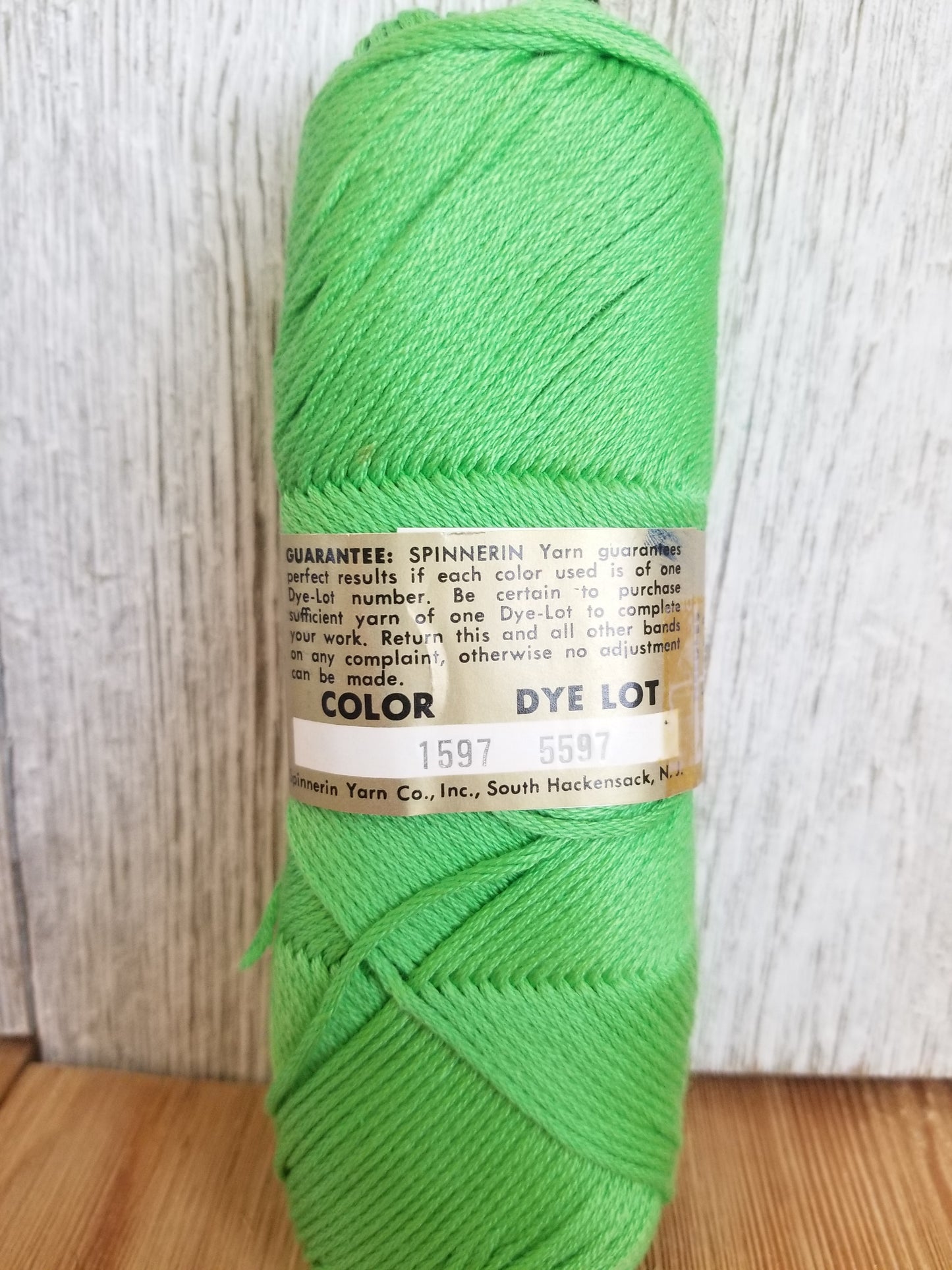 Oasis Spinnerin Mercerized Cotton Yarn Lime Green 1597