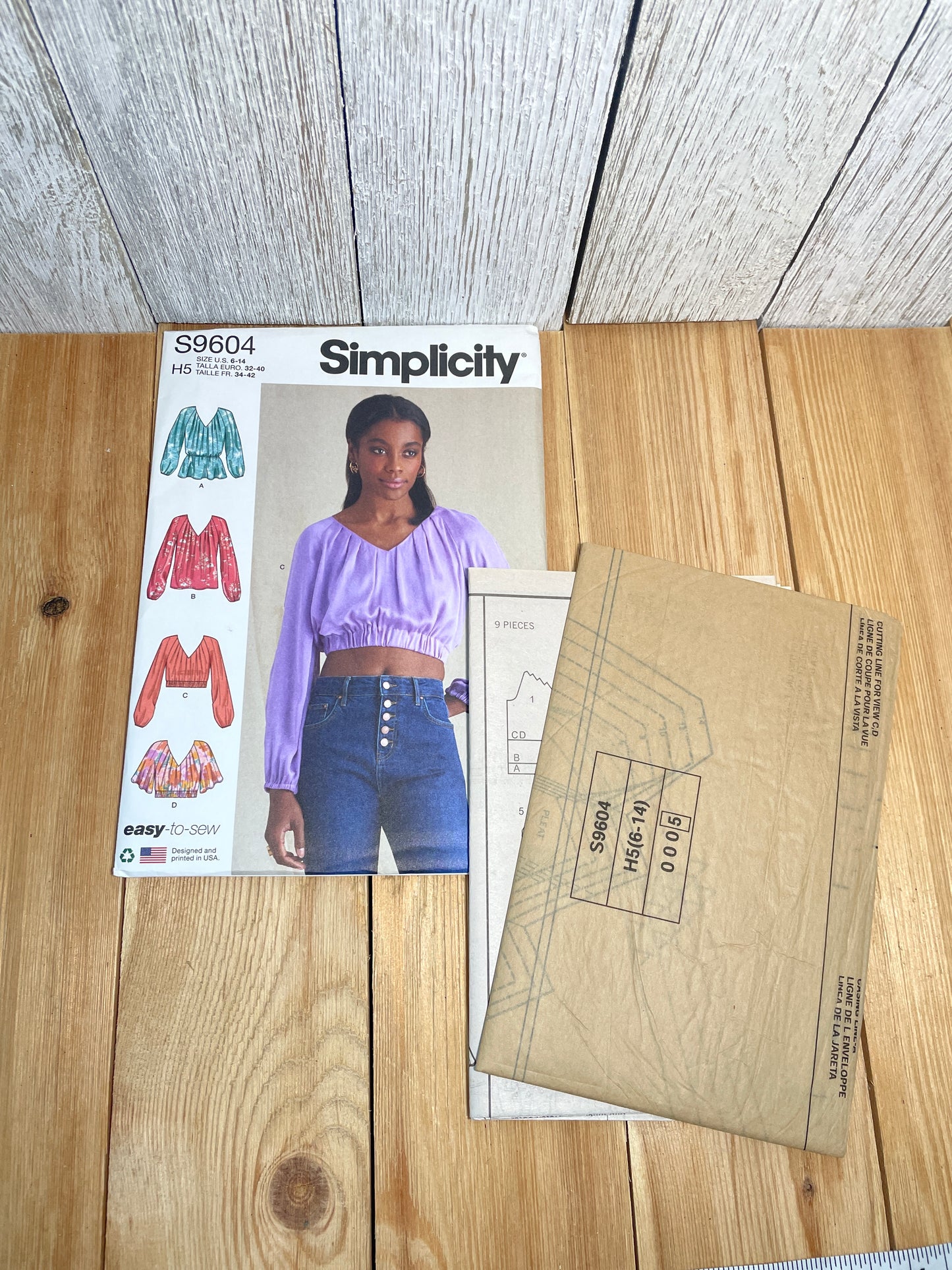 Simplicity S9604 Misses Pleated Ruffle Top Size 6-14 Uncut FF Sewing Pattern