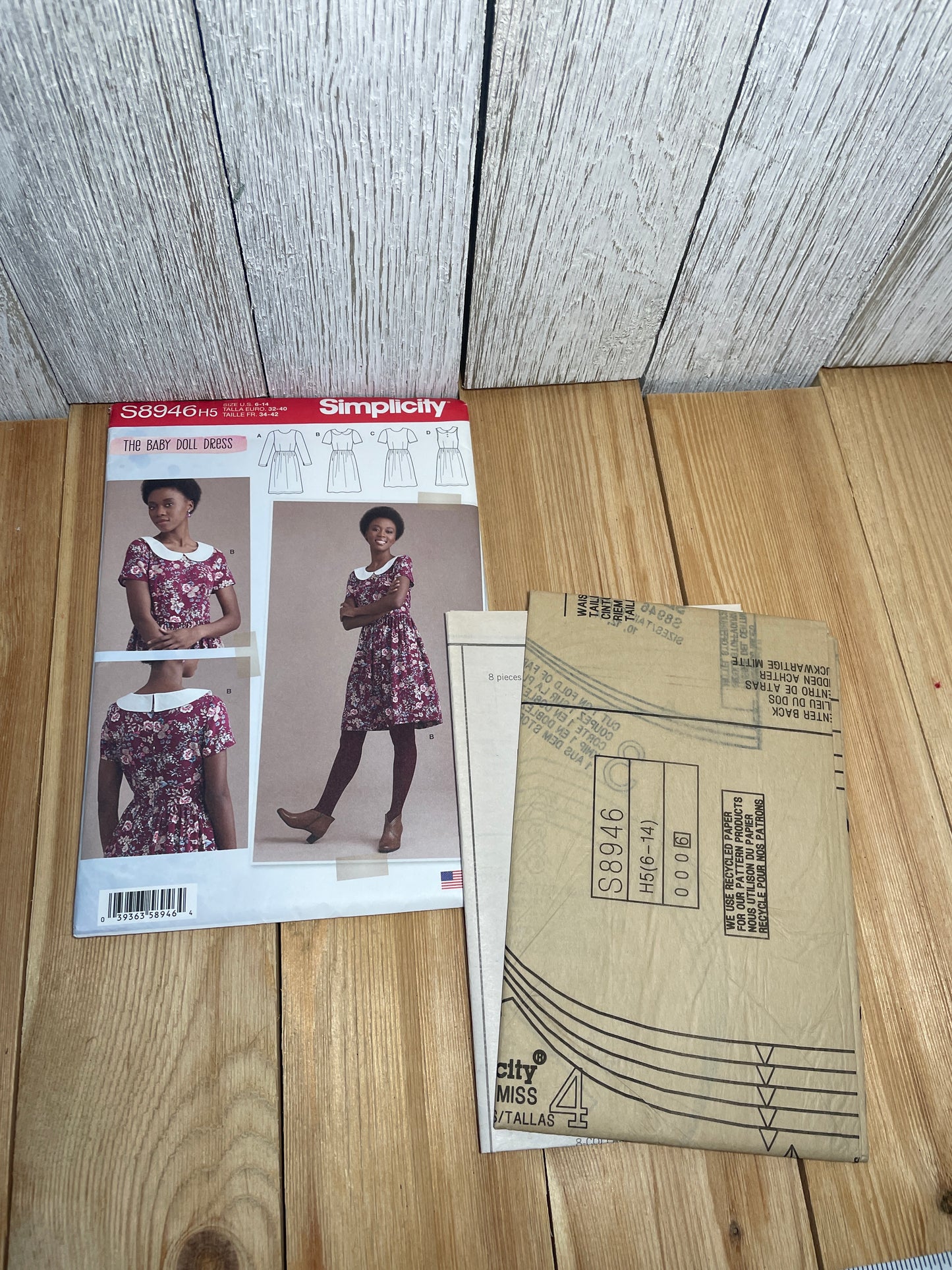 Simplicity S8946 Misses Baby Doll Dress with Peter Pan Collar Size 6-14 Uncut FF Sewing Pattern