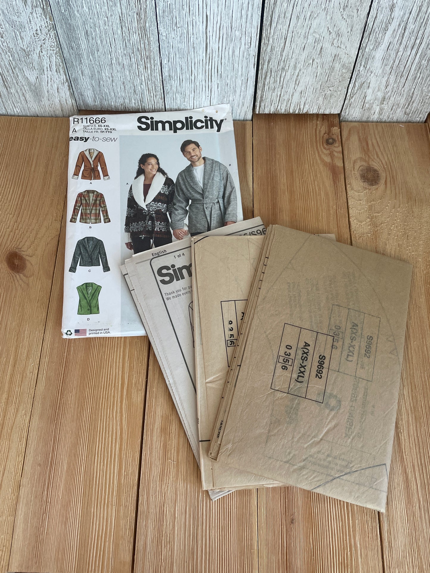 Simplicity R11666 Unisex Jacket, Vest, and Belt Size XS-XXL Pattern UNCUT FF