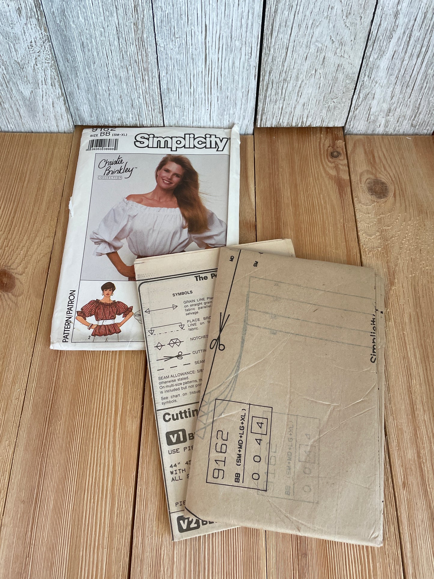 Simplicity 9162 Misses Blouse Size BB SM-XL Christie Brinkley Pattern UNCUT FF