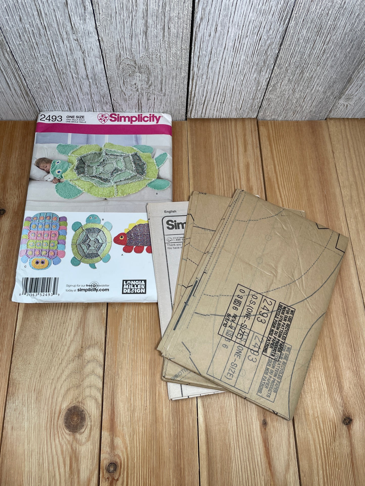 Simplicity 2493 Kid's Rag Quilts Turtle, Dinosaur, Caterpillar Pattern Uncut FF