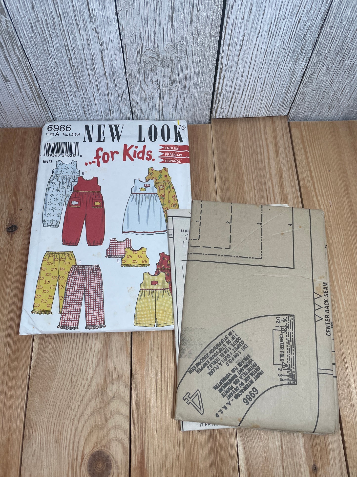 New Look 6986 For Kids Summer Romper, Dress, Stretch Pants, and Tank Top Pattern Size 1/2-4 UNCUT FF