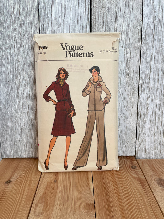 Vogue 8999 Top Skirt Pants Size 12 Sewing Pattern Complete