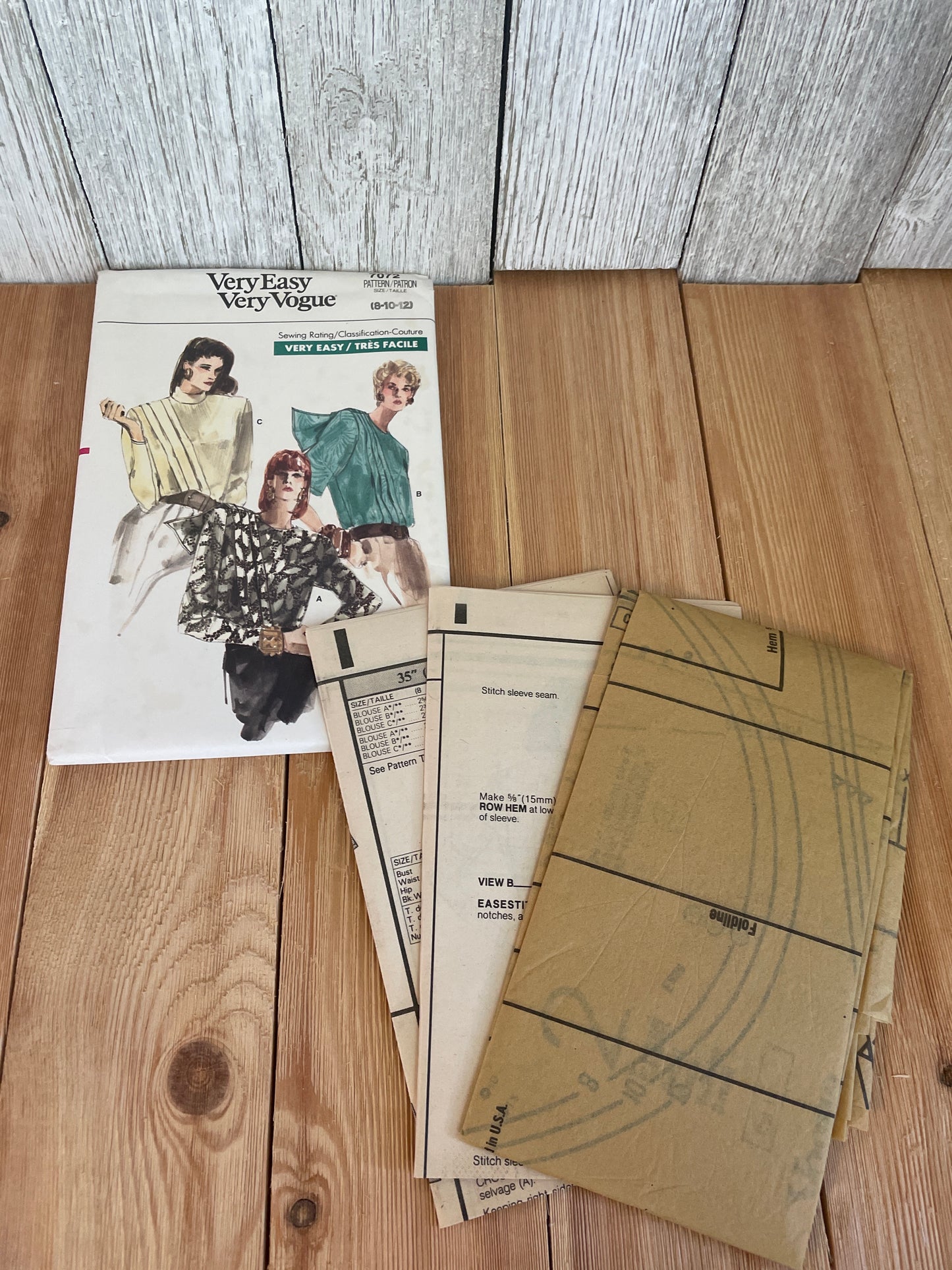 Vogue 7072 Pleated Shoulder Blouse Size 8-12 Pattern UNCUT FF