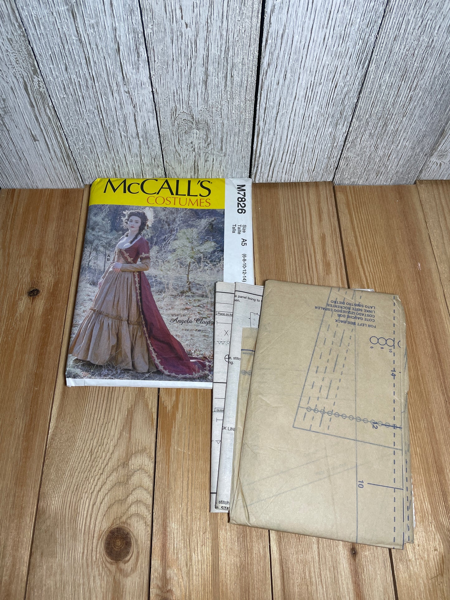 McCall's M7826 Renaissance Gown Costume Pattern Size 6-14 UNCUT FF Halloween