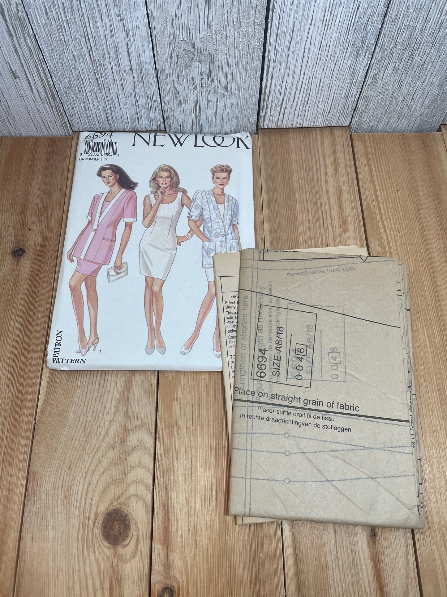 New Look 6694 Pleated Pencil Scoop Neck Dress Long Jacket with Pockets Pattern Size 8-18 UNCUT FF