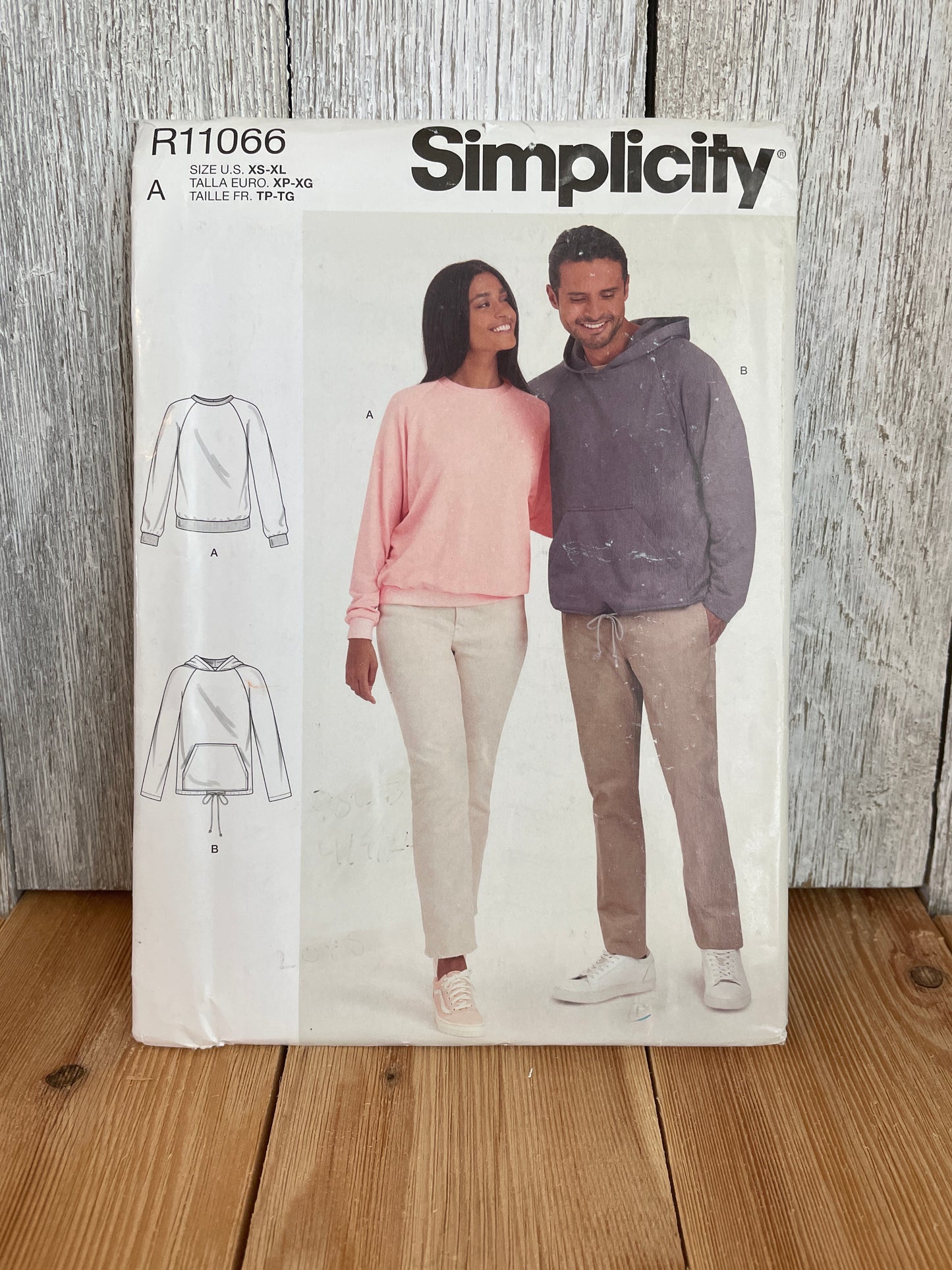 Simplicity R11066 Unisex Raglan Pullover Shirts Size XS-XL Pattern UNCUT FF