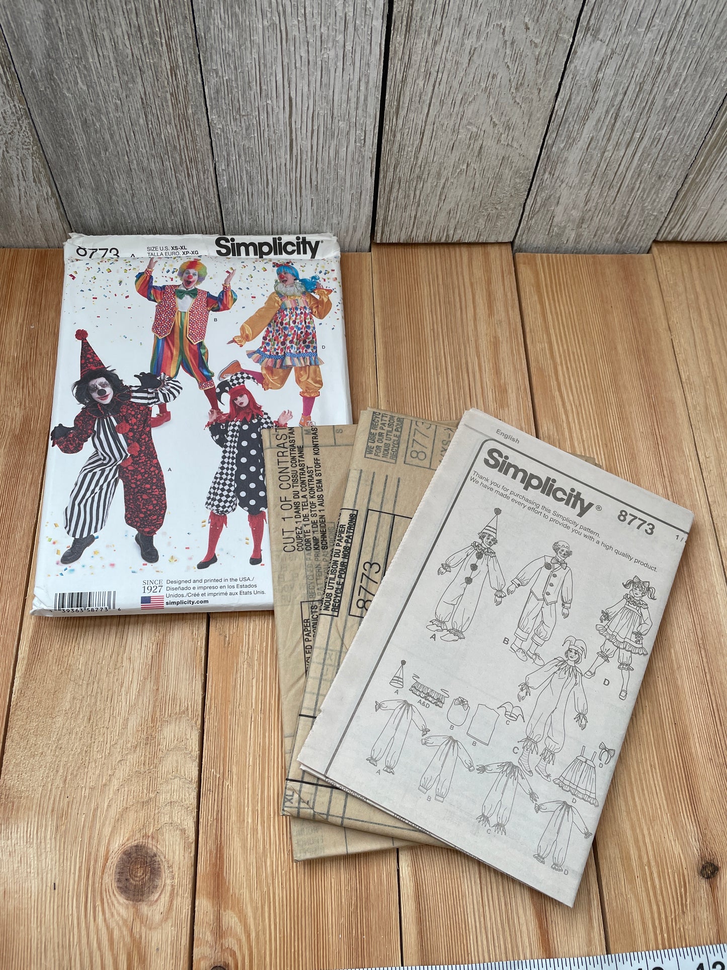 Simplicity 8773 Happy Clown Scary Clown Costume Pattern Size XS-XL UNCUT FF Halloween