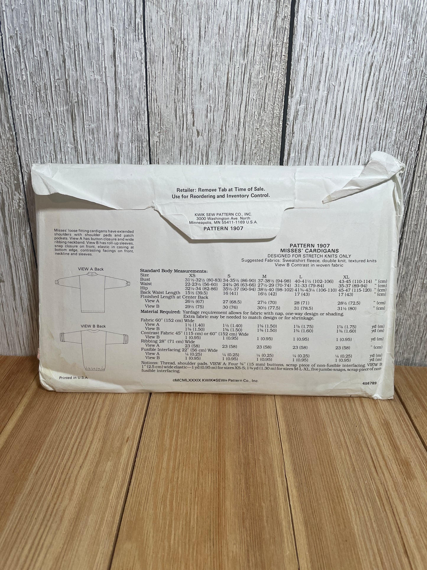 Kwik Sew 1907 Loose Fit Cadigan Space for Shoulder Pads Pockets and Button Up Pattern Size XS-XL UNCUT FF
