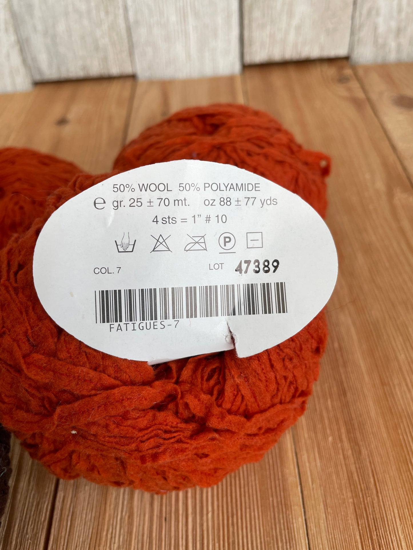 Trendsetter Yarns Fatigues Color 7 Orange and 5 Brown 4 Skein Bundle
