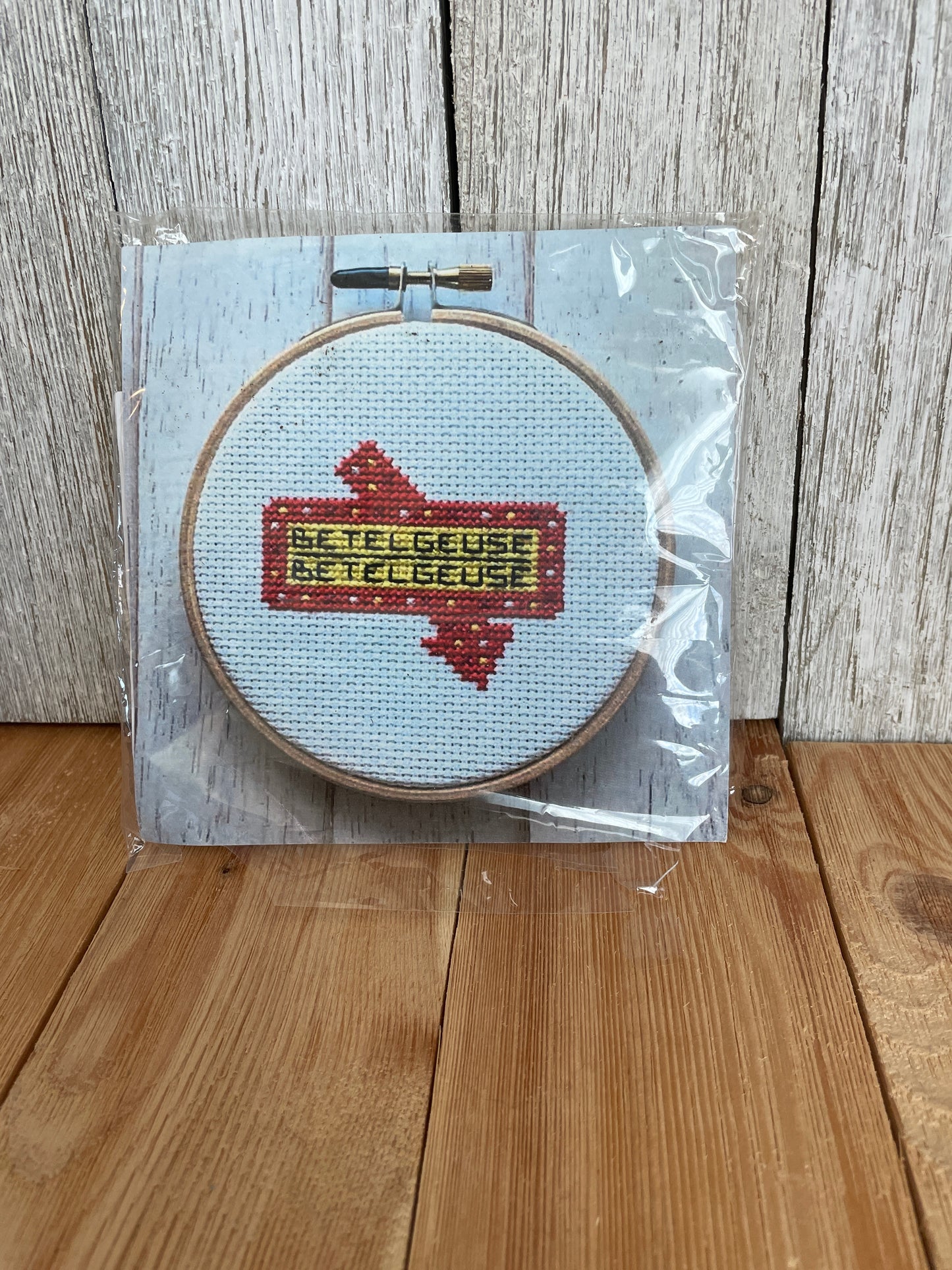 Spot your Colors Betelgeuse (Beetlejuice) Beginner Cross Stitch Kit