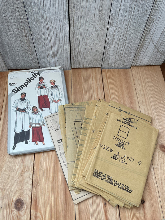 Simplicity 5723 Every-body Choir Robes Costume Pattern Size Sml-Med Complete Halloween