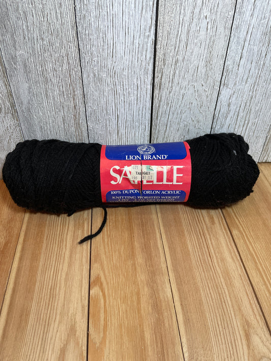 1 Skein Lion Brand Black Acrylic Yarn color 153 lot # 8427