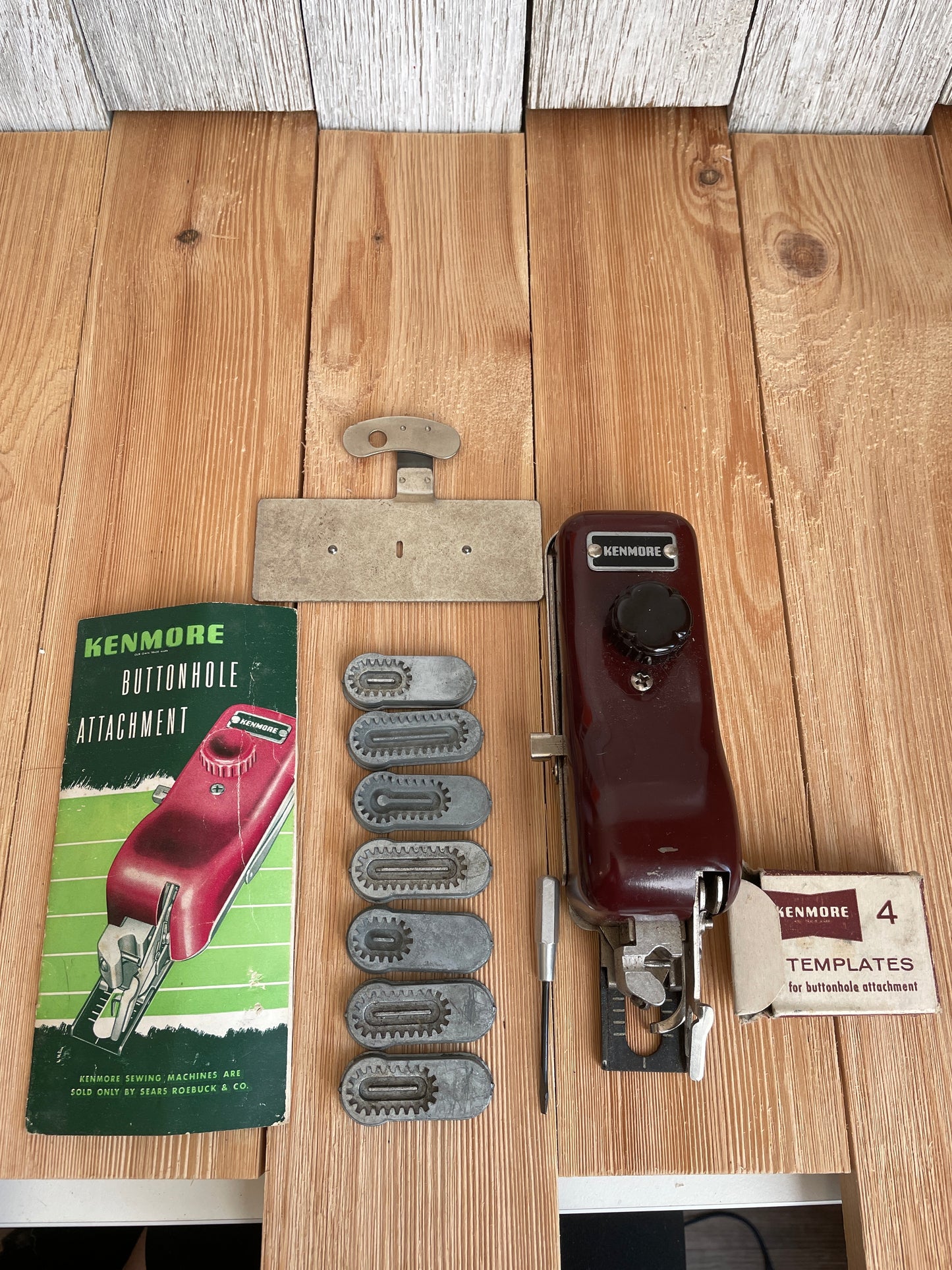 Kenmore Buttonholer #20-60774 Sears Attachment No. 607.66 Original Box