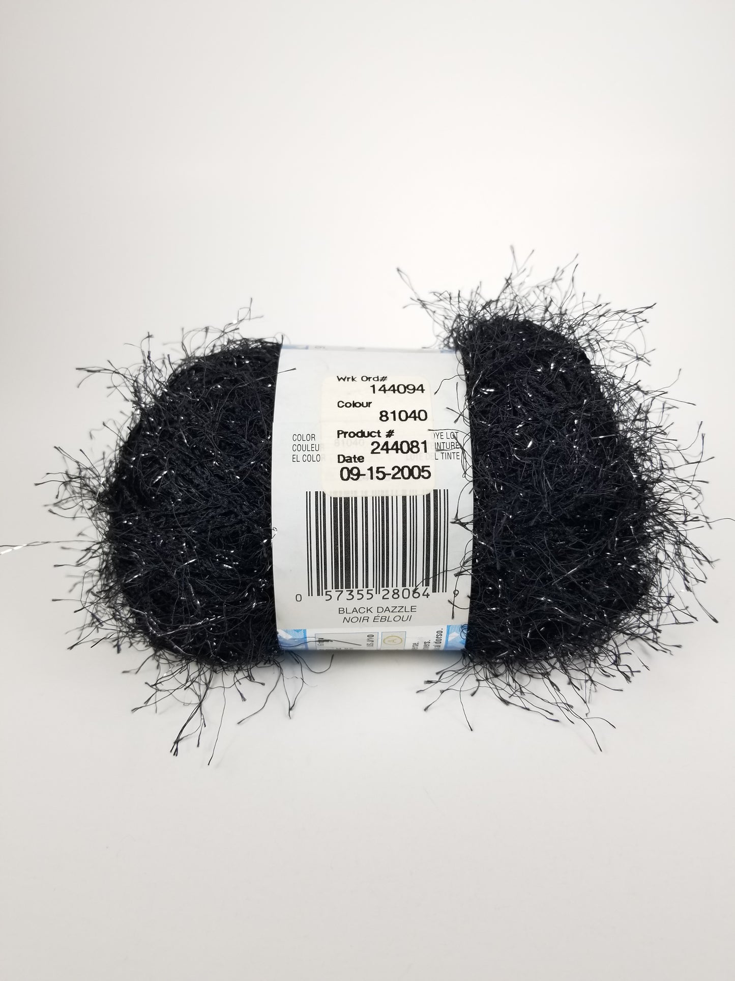 Patons Silverlash Black Dazzle 4 Skein Bundle Glitter Fur Yarn