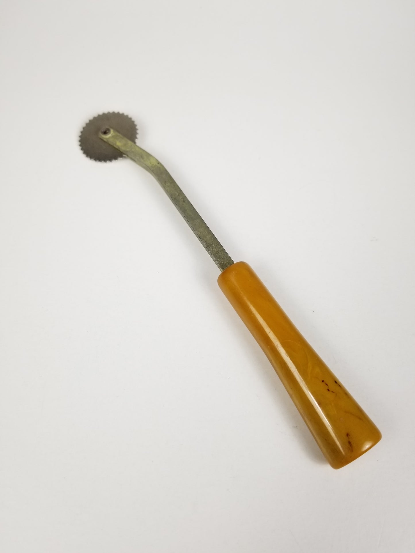 NOS & Vtg Tracing Wheel Pattern Marker Perforating Tool (U CHOOSE handle color material)