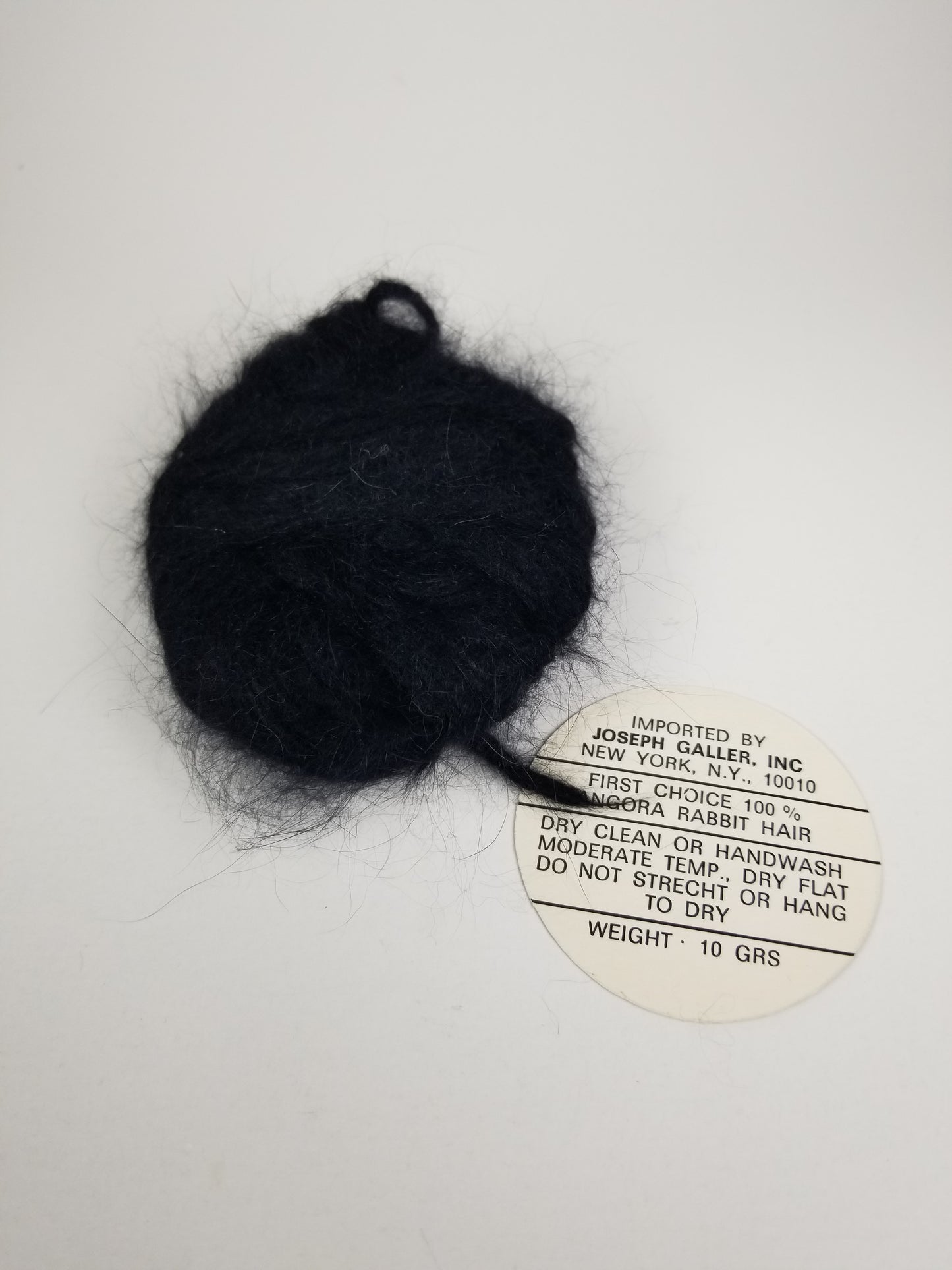 La Boule De Neige Plymouth Yarn 100% Angora Rabbit Hair Yarn 10g