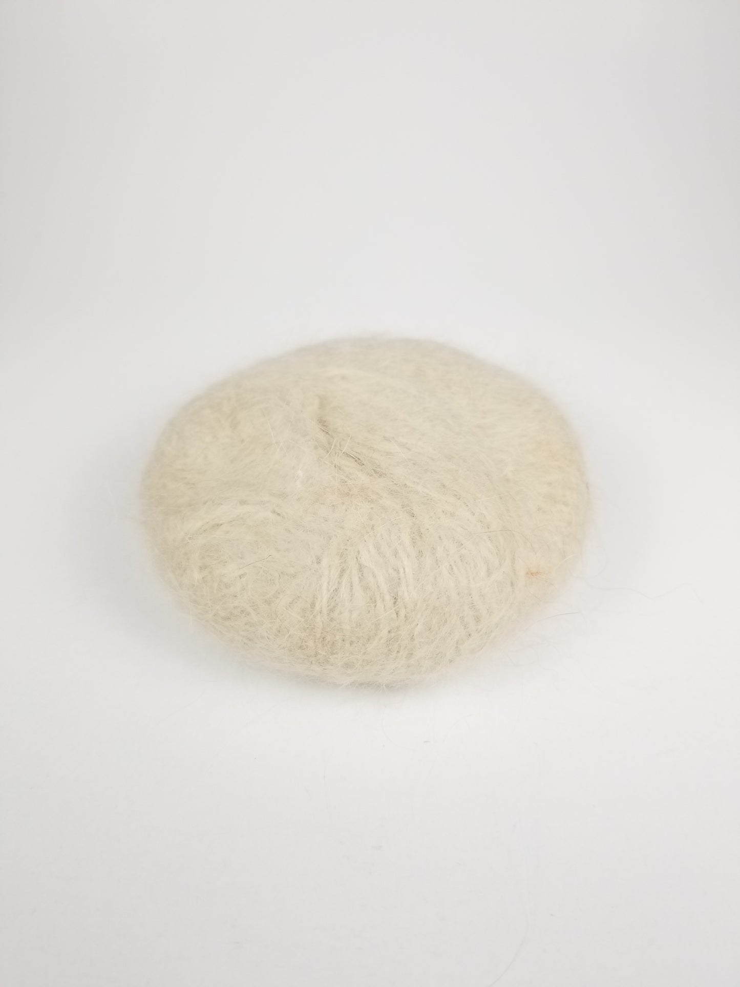 La Boule De Neige Plymouth Yarn 100% Angora Rabbit Hair Yarn 10g