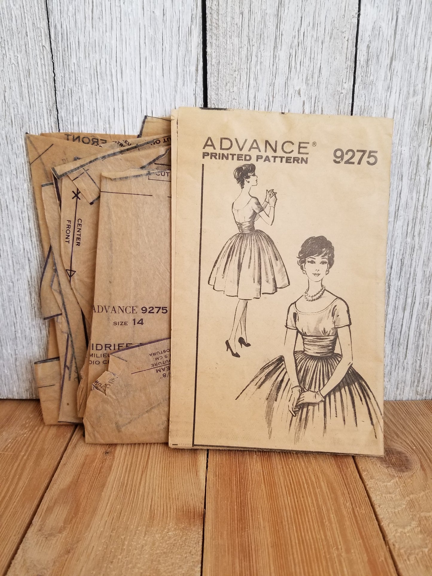 Advance 9275 Vintage Sewing Pattern Full Skirt Scooped Bodice Dress Size 14 Complete