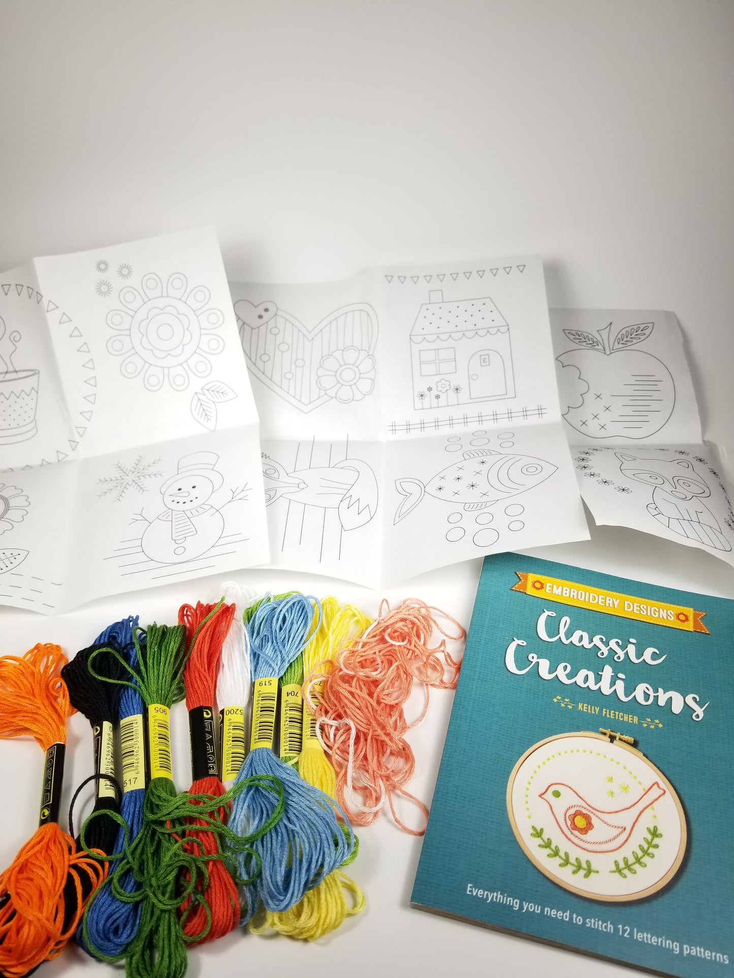 Embroidery designs classic Creations Embroidery Kit