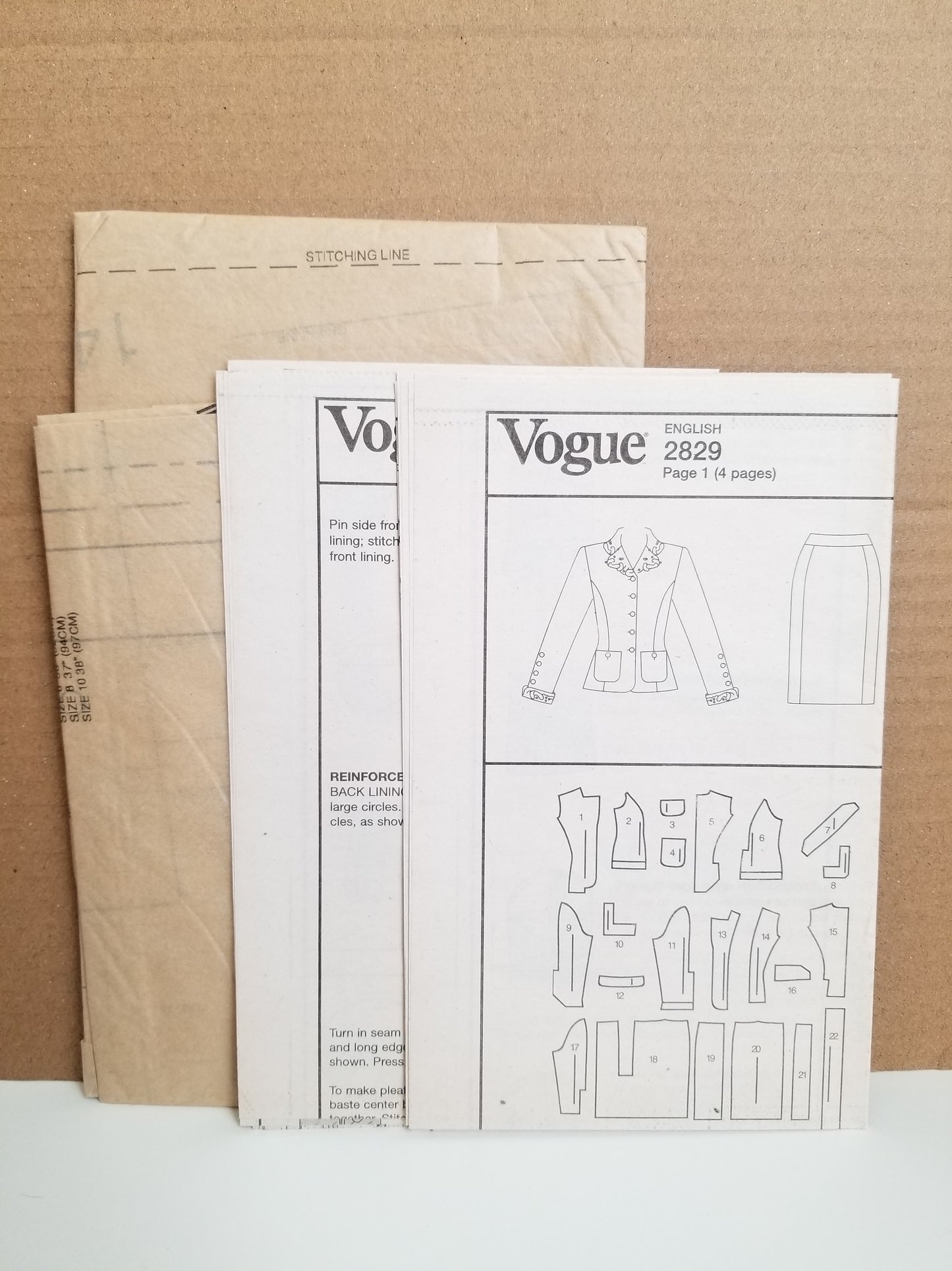 Vogue V2829 Misses Petite Jacket and Skirt Size 6-10 Pattern Uncut FF