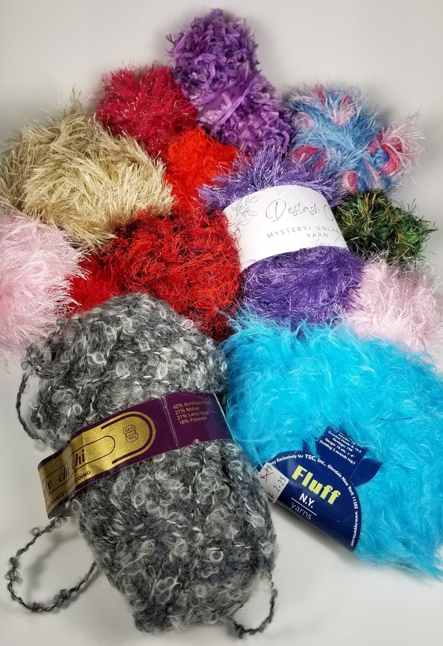 Huge fur yarn bundle 13 skeins