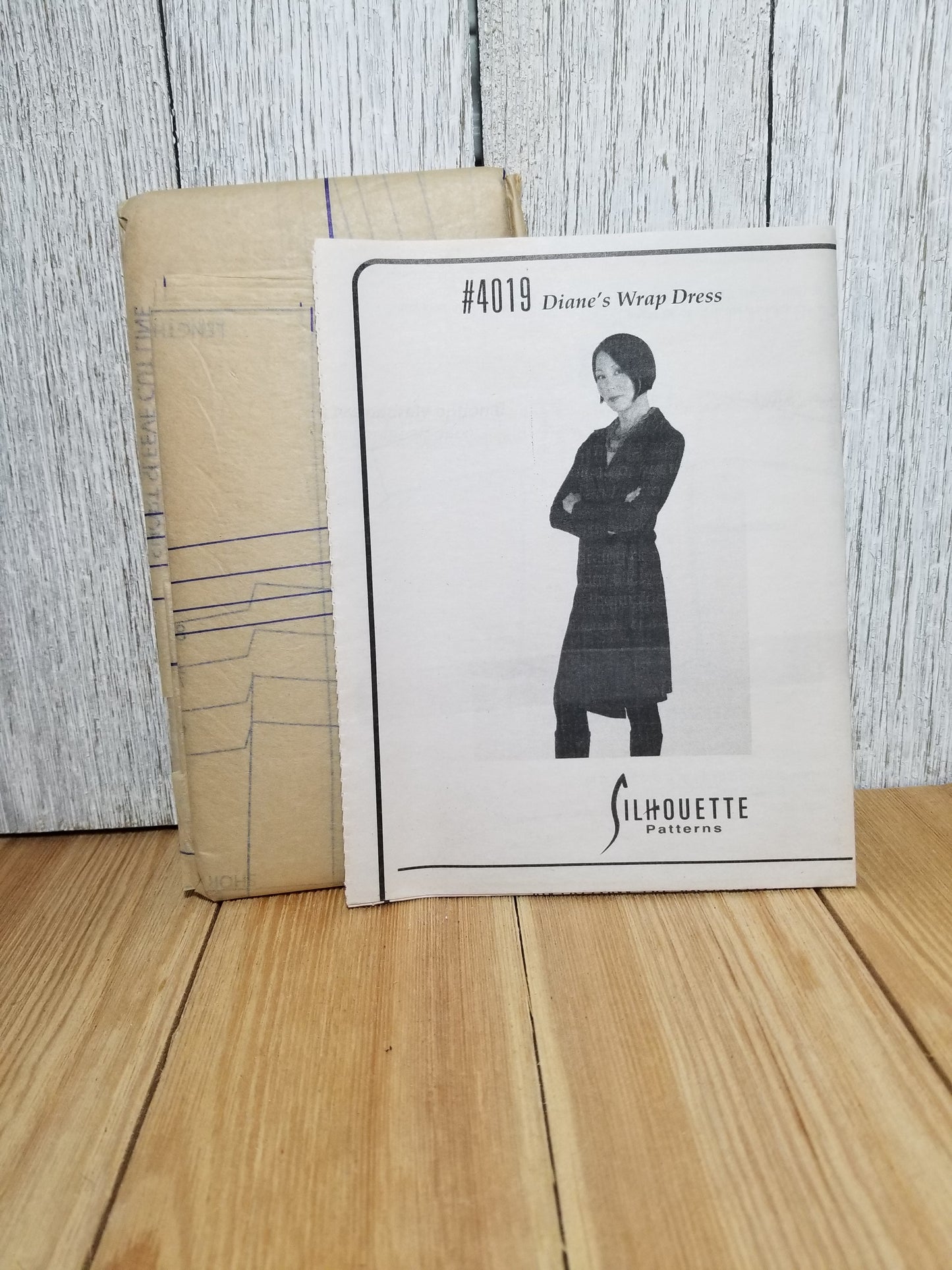SILHOUETTE 4019 Diane's Wrap Dress Size 1,2,3,4 5W-8W Fit to Size New Uncut FF Sewing Pattern