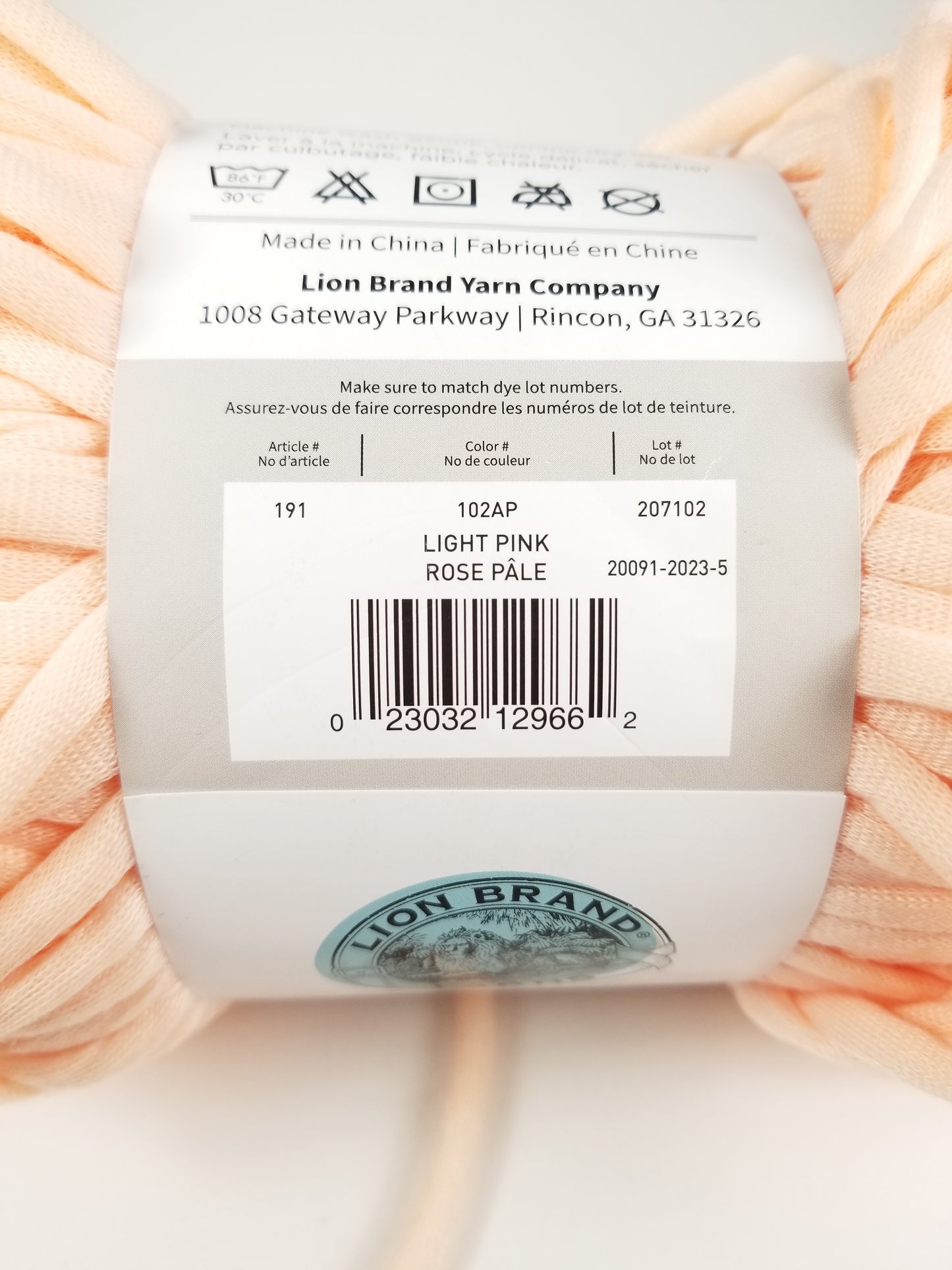 Lion Brand Cover Story Lazy Days Tick And Quick Yarn Light Pink
