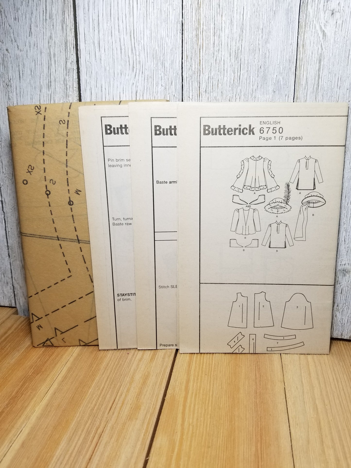 Butterick 6750 Renaissance Medieval Men's Tudor Tunic, Shirt, Hat, Boot, Spats Uncut FF