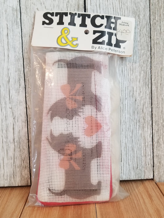 Vintage Stitch and Zip Scotty Dogs Eyeglass Case Needlepoint Kit NEW SEALED #253