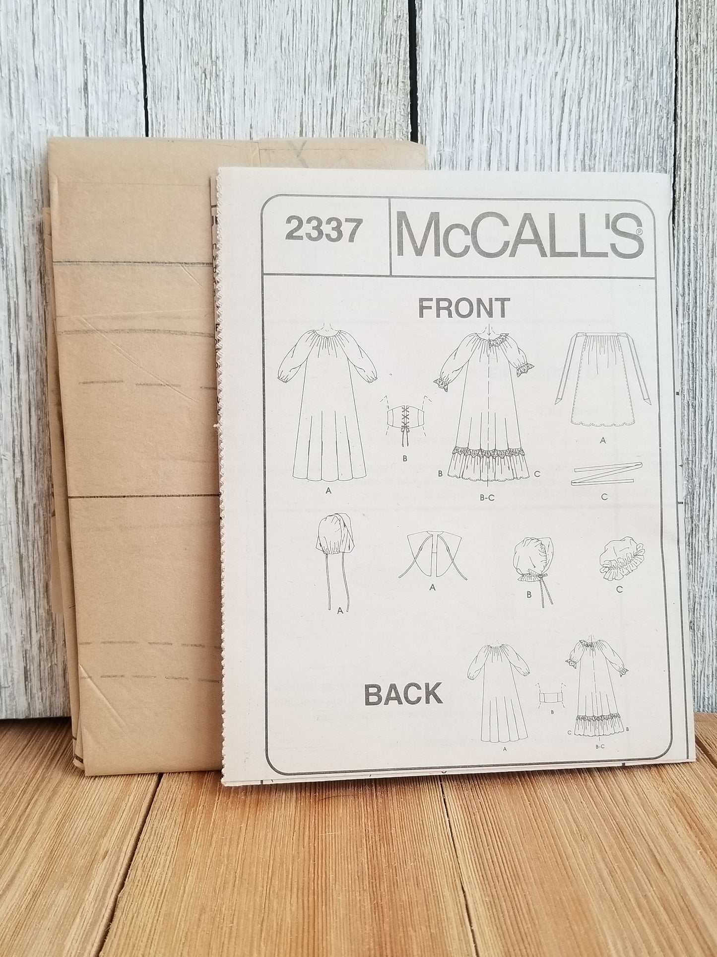 Mccalls M7230 2337 Historical Pioneer and Pilgrim Costume Halloween Size Medium (12-14) Pattern Uncut FF
