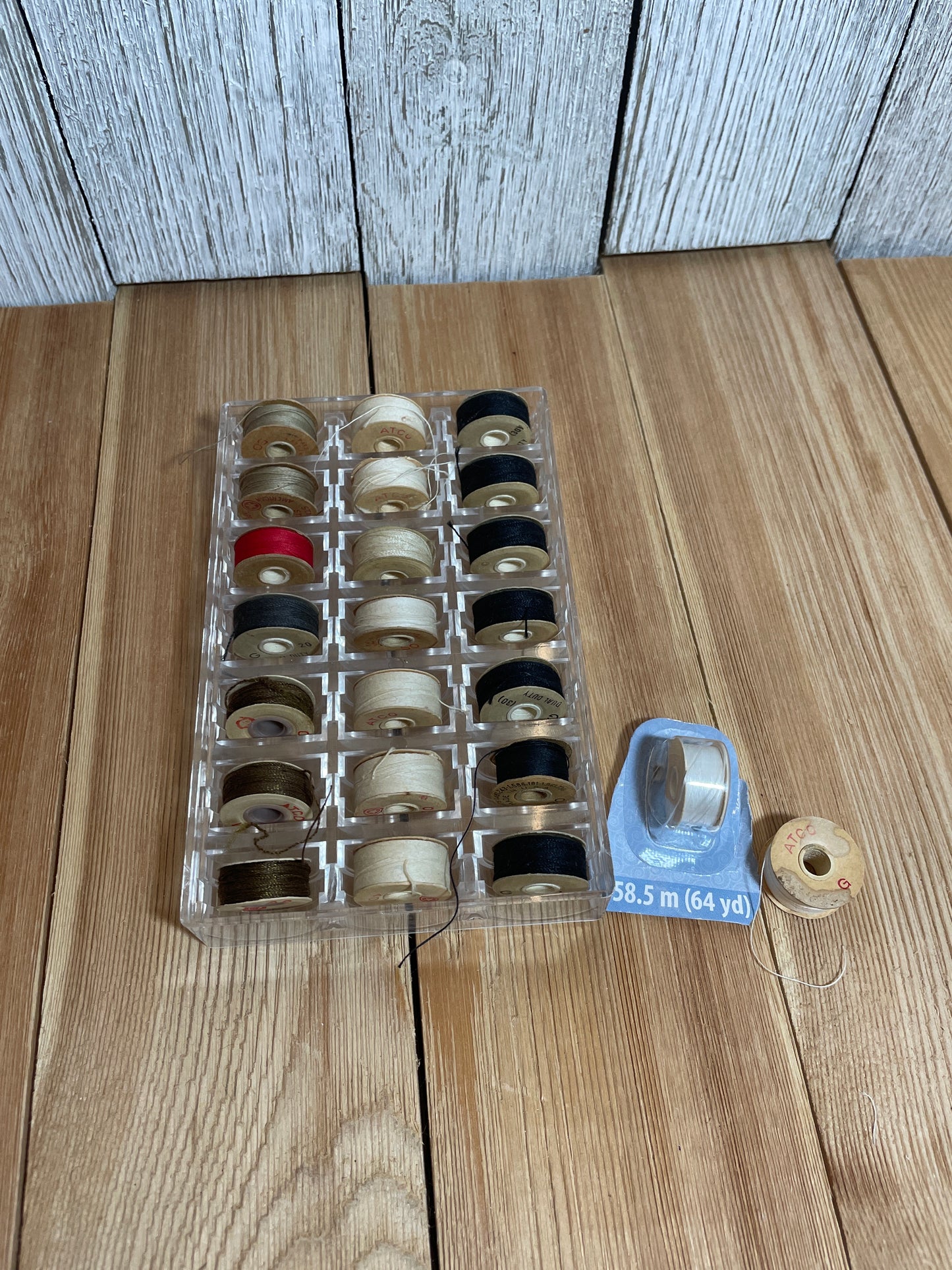 Metal, Plastic, Cardboard Sewing Bobbin Bundles (U PIC STYLE and BUNDLE)