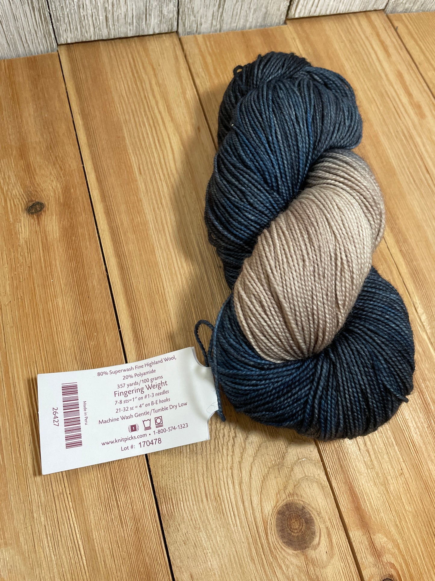 DISCONTINUED Knit Picks Hawthorne Fingering Weight Wool Yarn The Pearl Full Skein