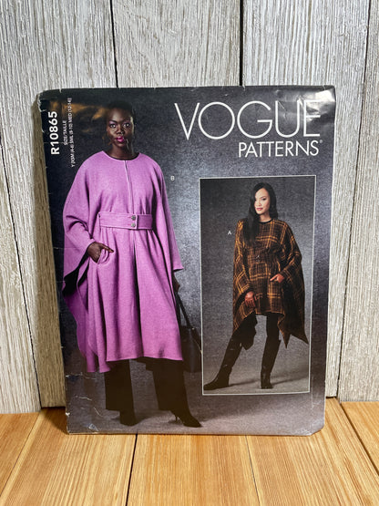 Vogue R10865 Bat Wings Cape with Belt Mid Knee Size 4-14 Pattern UNCUT FF