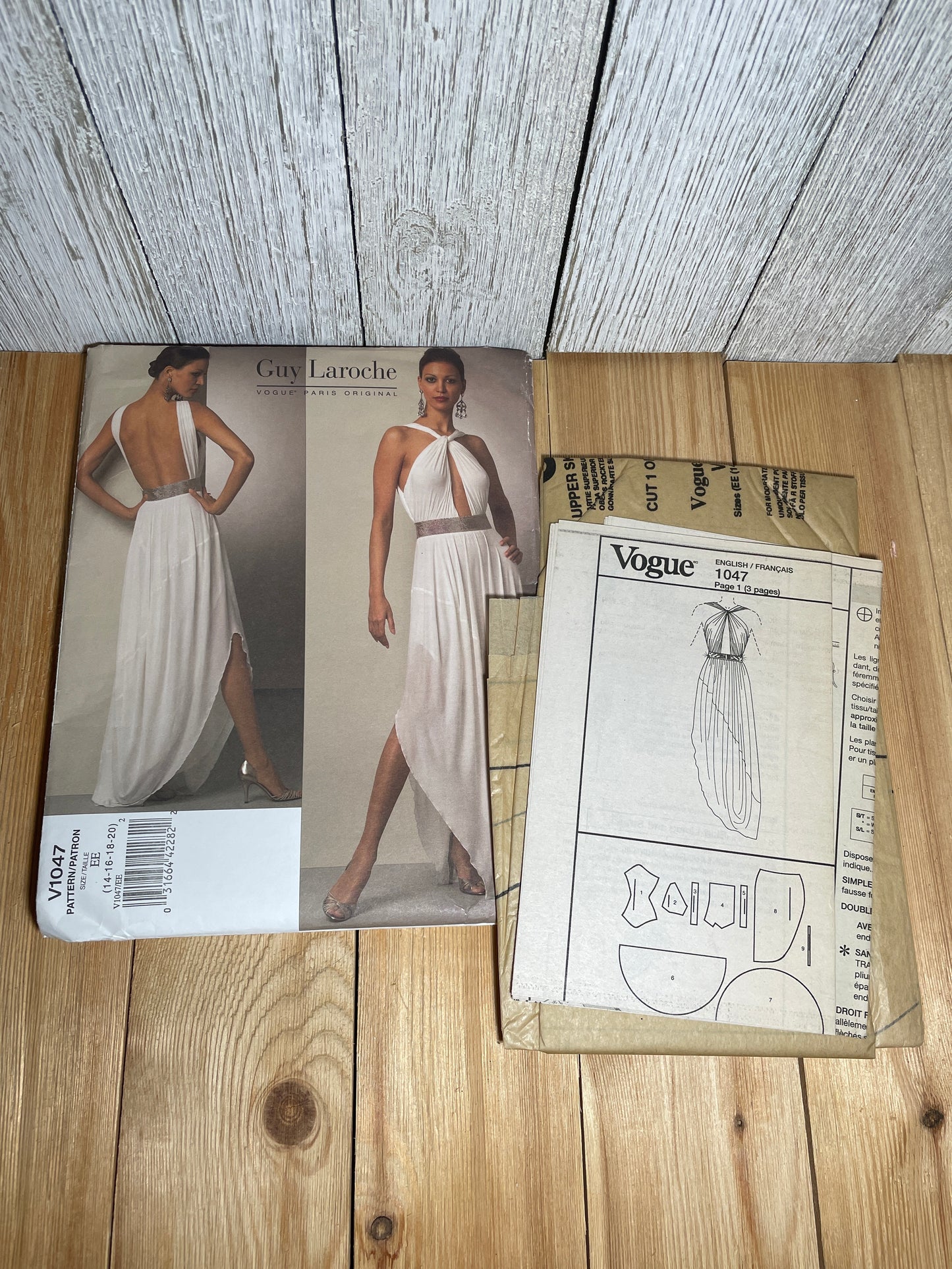 Vogue V1047 Gathered Floor Length Evening Dress with Keyhole Front Drape Size 14-20 Pattern UNCUT FF