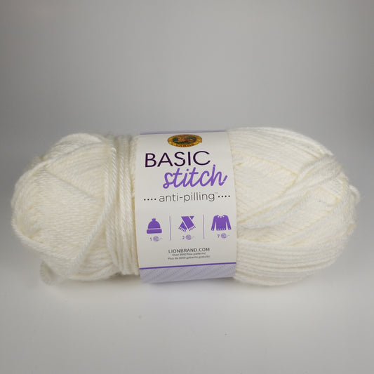 Lion Heart Basic Stitch White Yarn