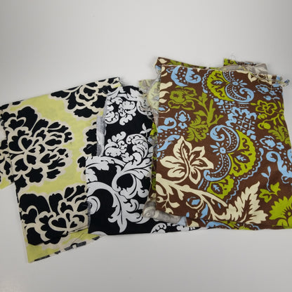 Large paisley motifs cotton fabric (3 bundle)