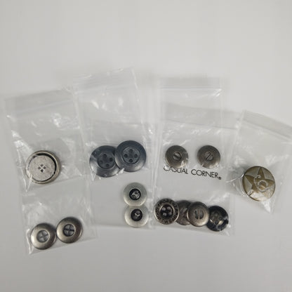 Metal vintage buttons