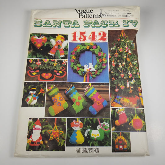 Vogue patterns Santa pack IV 1542 Christmas