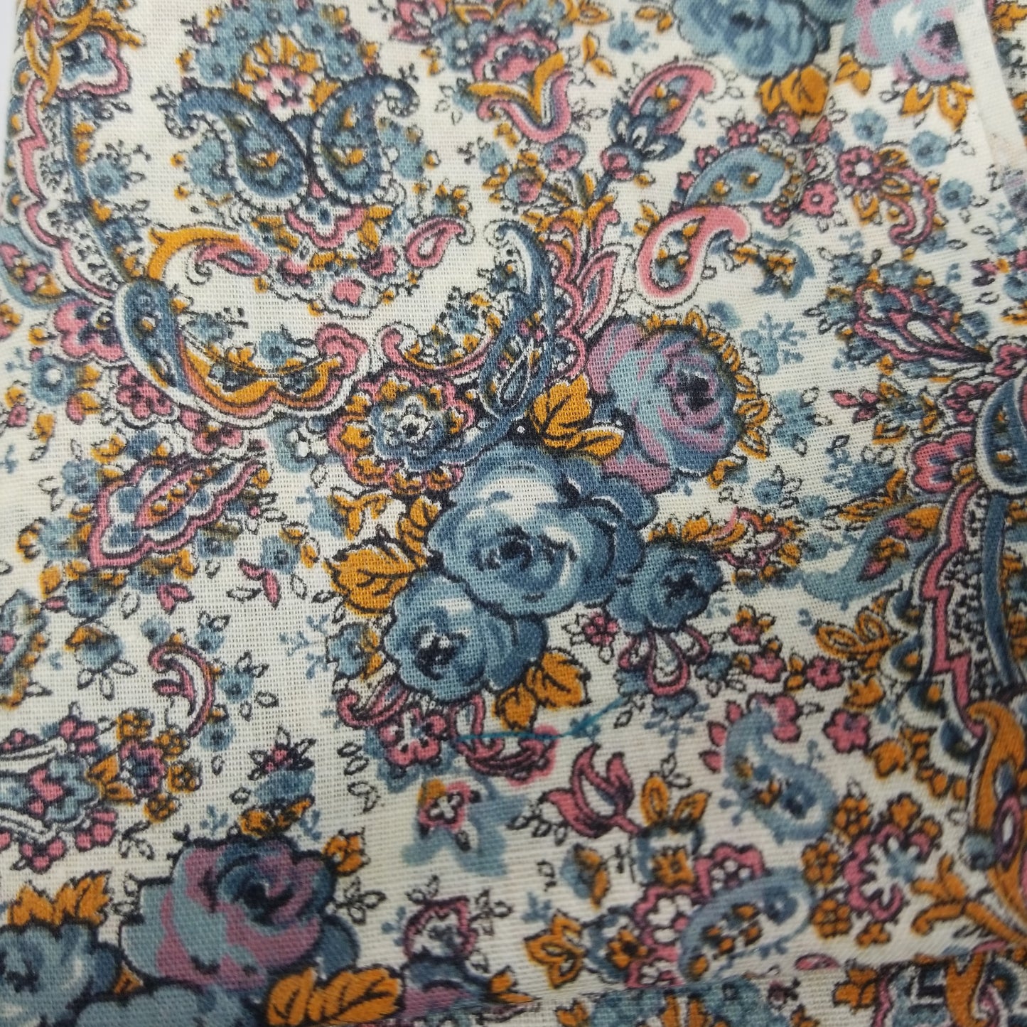 Vintage flower/ blue rose cotton fabric