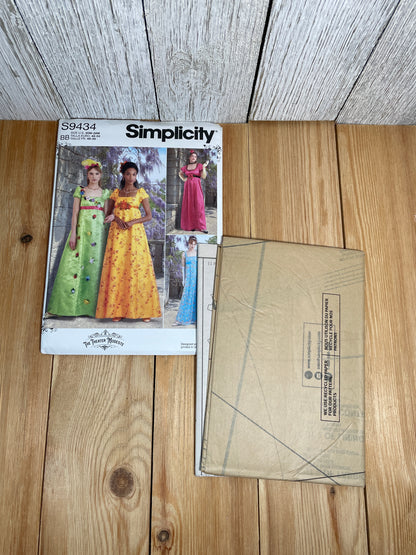 Simplicity S9434 Empire Waist Regency Dress Size 10-28W Pattern UNCUT FF Halloween Costume