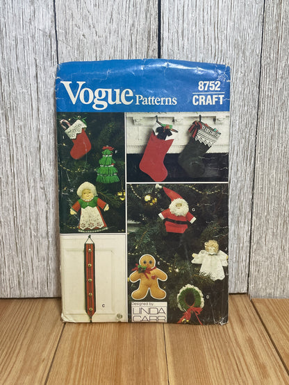 Vogue Craft 8752 Christmas Package Stocking, Ornaments, Door Decoration Pattern UNCUT FF