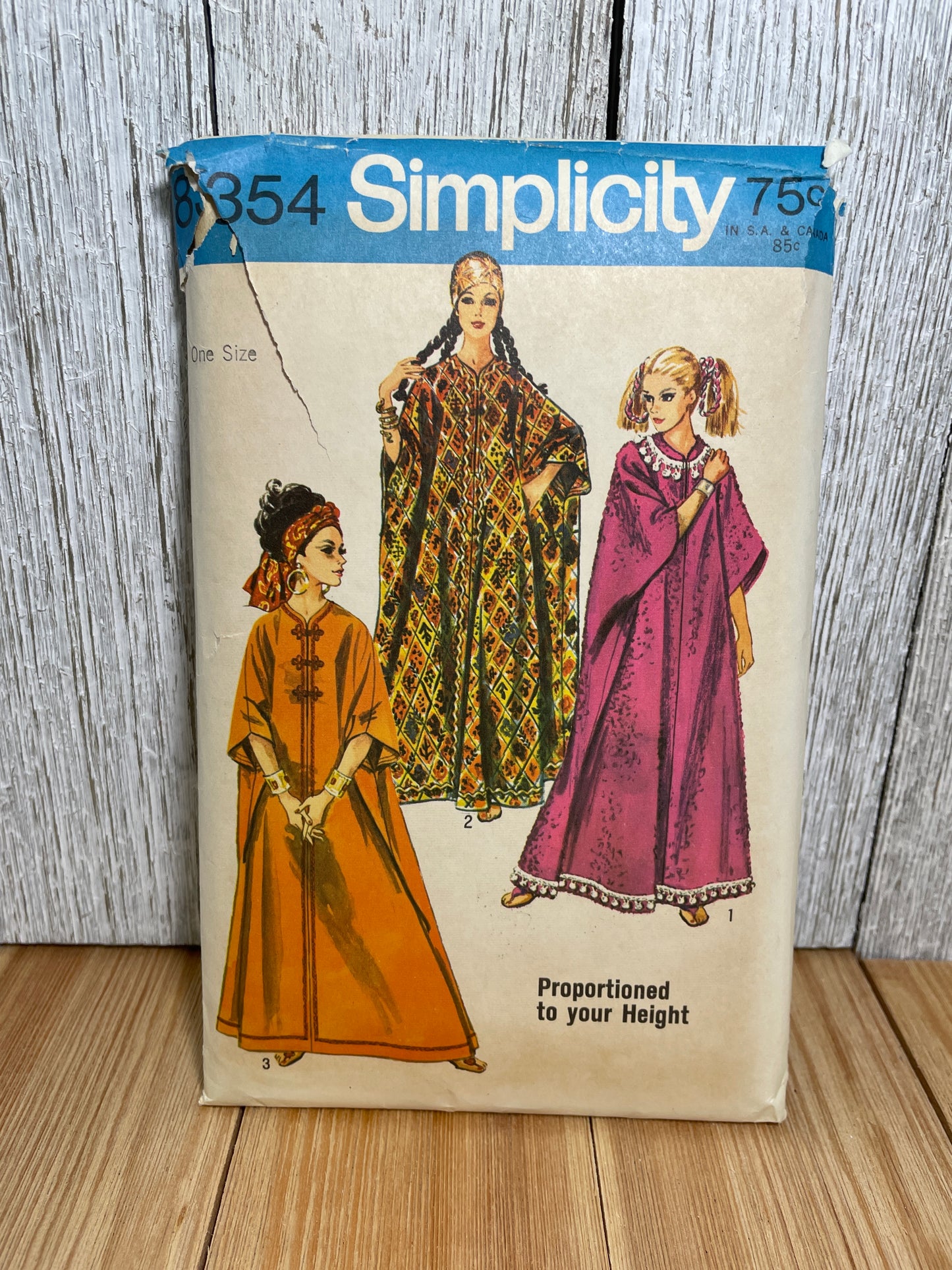 Vintage Simplicity 8354 Caftan, Kimono, Loungewear One Size Pattern Uncut FF