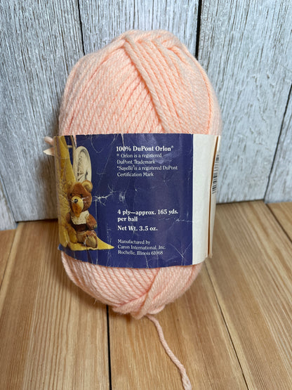 VINTAGE Sayelle 6 3735 Country Peach Yarn