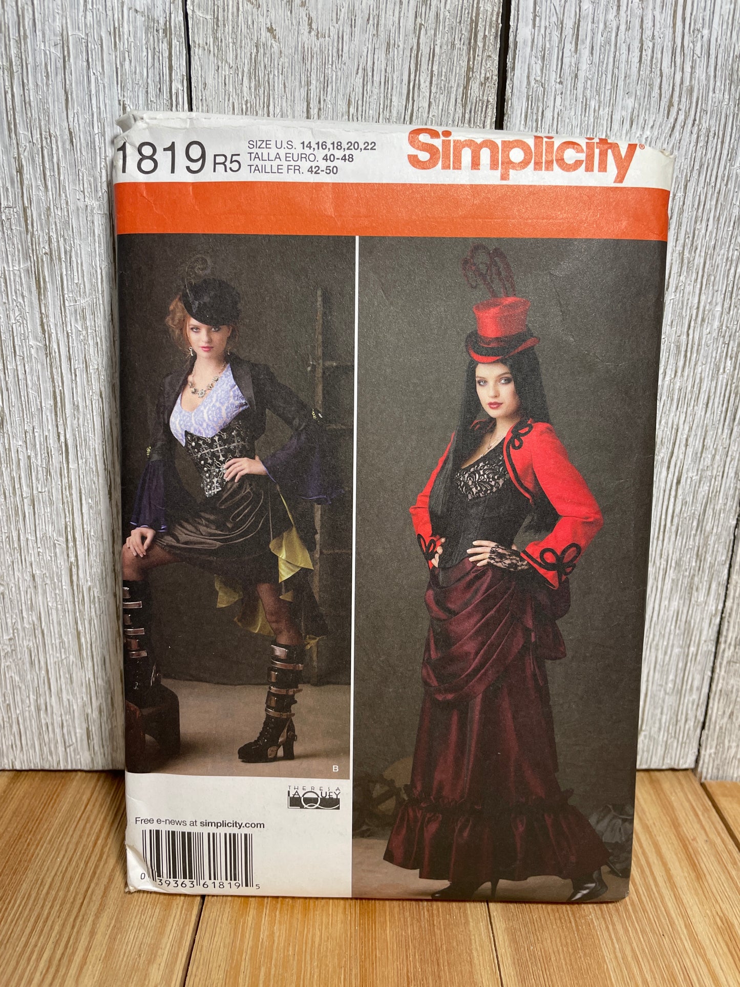 Simplicity 1819 Stream Punk Corset, Gathered Skirt Size 14-22 Pattern UNCUT FF Halloween Costume