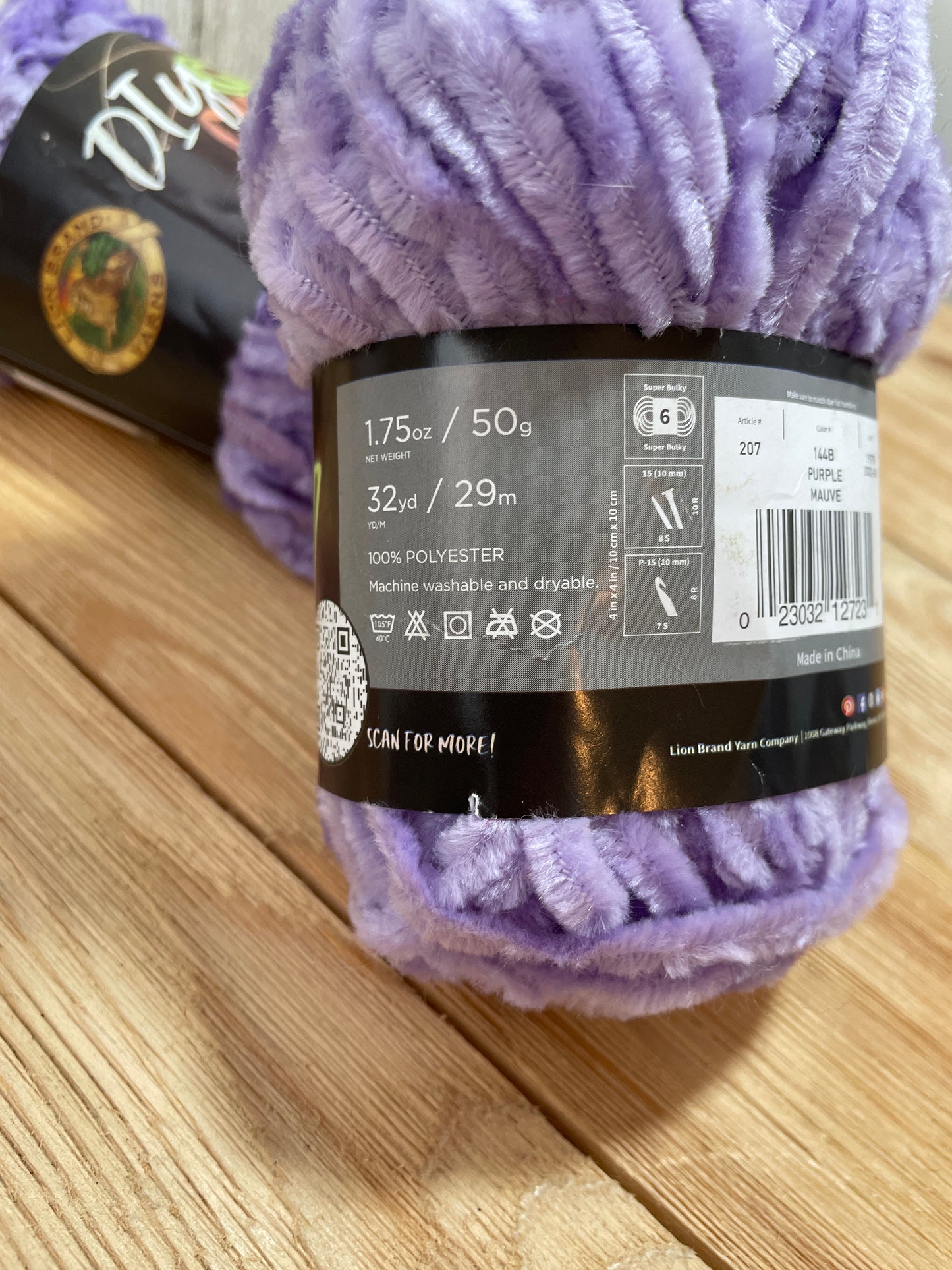 Lion Brand DIY GLOW Chenille Yarn Purple and Grey (U PIC COLOR)